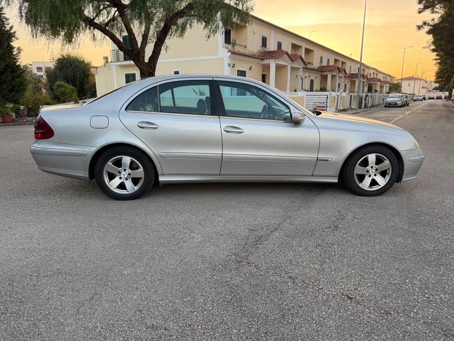 Mercedes E270CDI Avantgarde