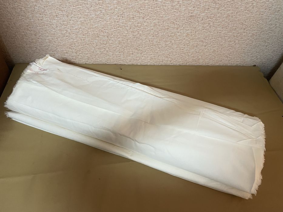 Отрезы ситца,шерсти,органзы.Марля.СССР