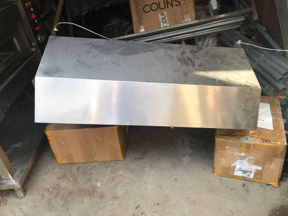 Печь для пиццы Cuppone PA/24S-С с подставкой  и вытяжным зонтом