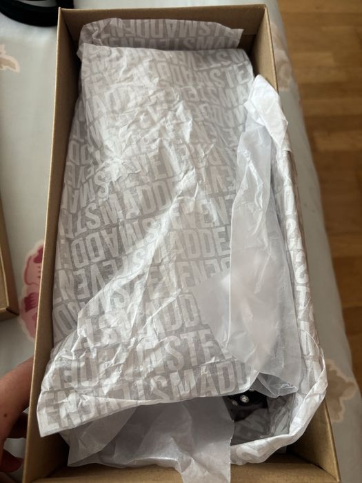 Sabrina Steve Madden