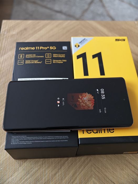 Realmie 11pro+ 5g