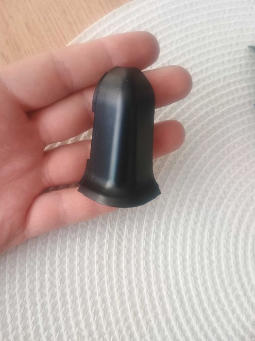 Końcówki do listw podłogowych