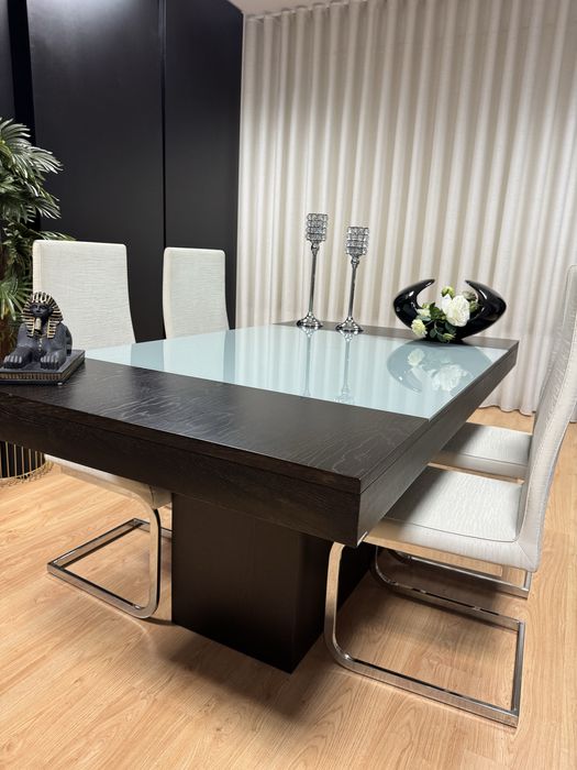 Mobilia de sala em madeira completo