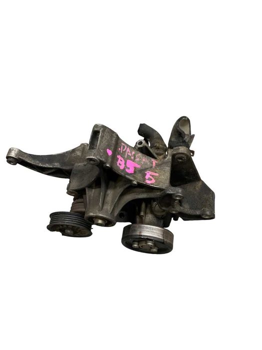 VW Volkswagen Passat B5 1.9 TDI A4 B5 AFN Pompa Łapa Alternatora