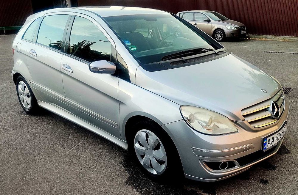 Оренда з викупом 3380грн./75$ в тиждень. Mercedes Benz B-200 2.0 2007р.в. ГАЗ/Бенз. АКПП(Автомат) Без застави Без обмежень Прокату немає