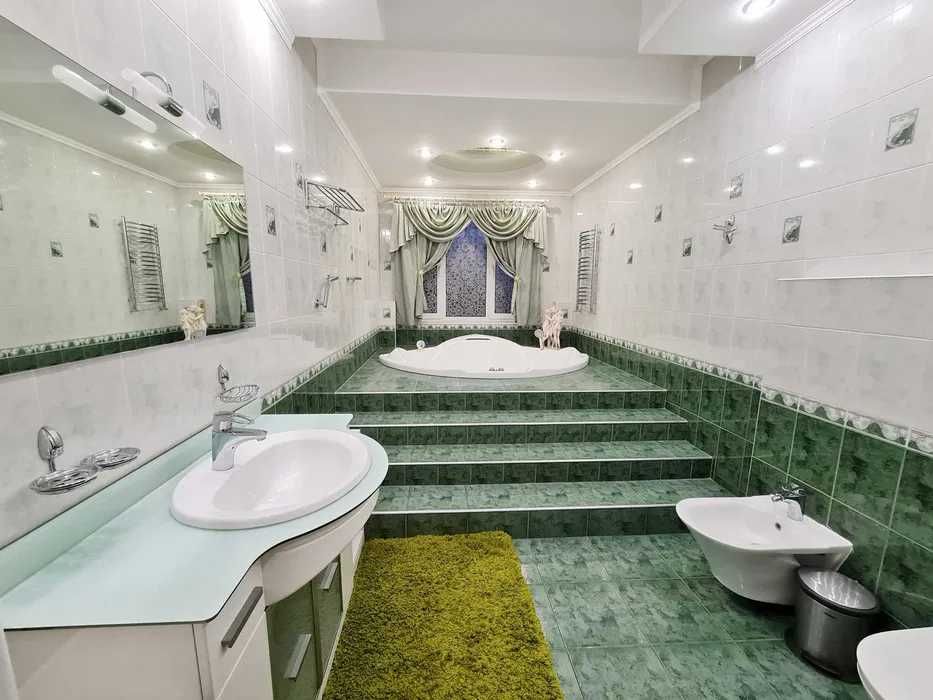 39 Коттедж  Дом  Бассейн t 30+  Джакузи  Барбекю Сауна Бильярд мангал