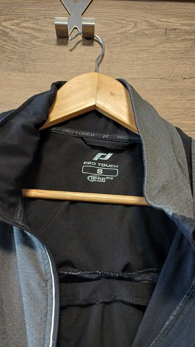 Чоловіча спортивна куртка Pro Touch Dry Plus для бігу