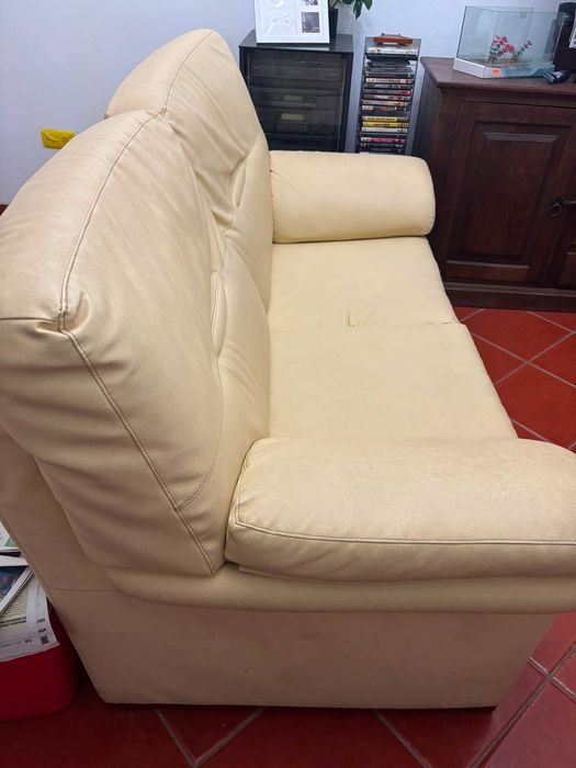 Vendo 2 Sofás de sala