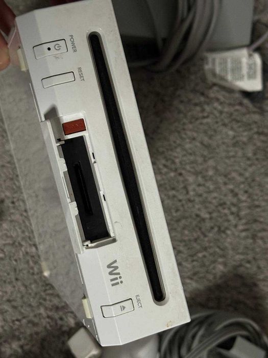Игровая приставка Nintendo Wii (RVL-101) комплект