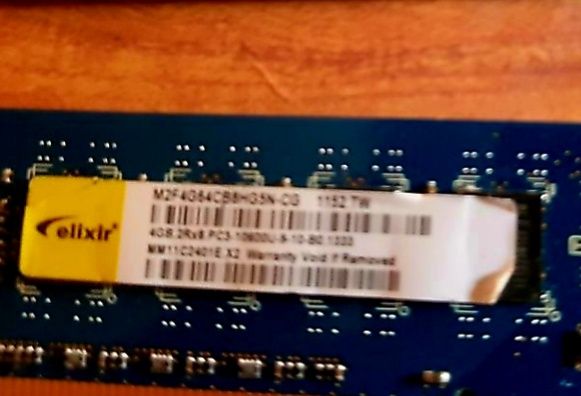 ddr8 2x4 DDR3 1333mhz Elixir  do PC