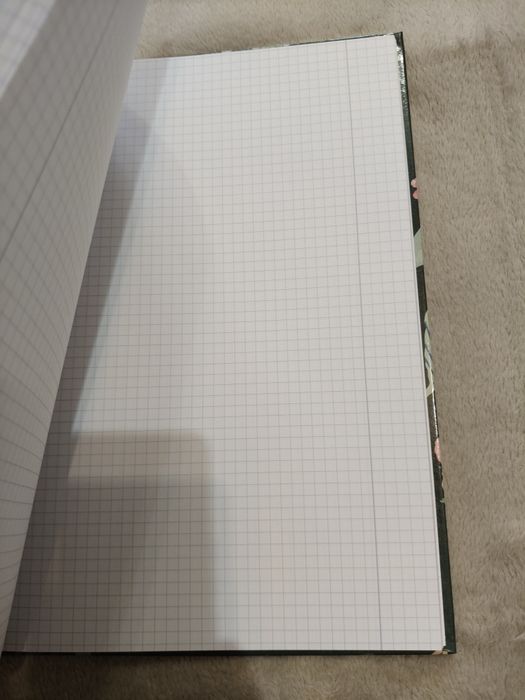 Zeszyt a4 twarda oprawa