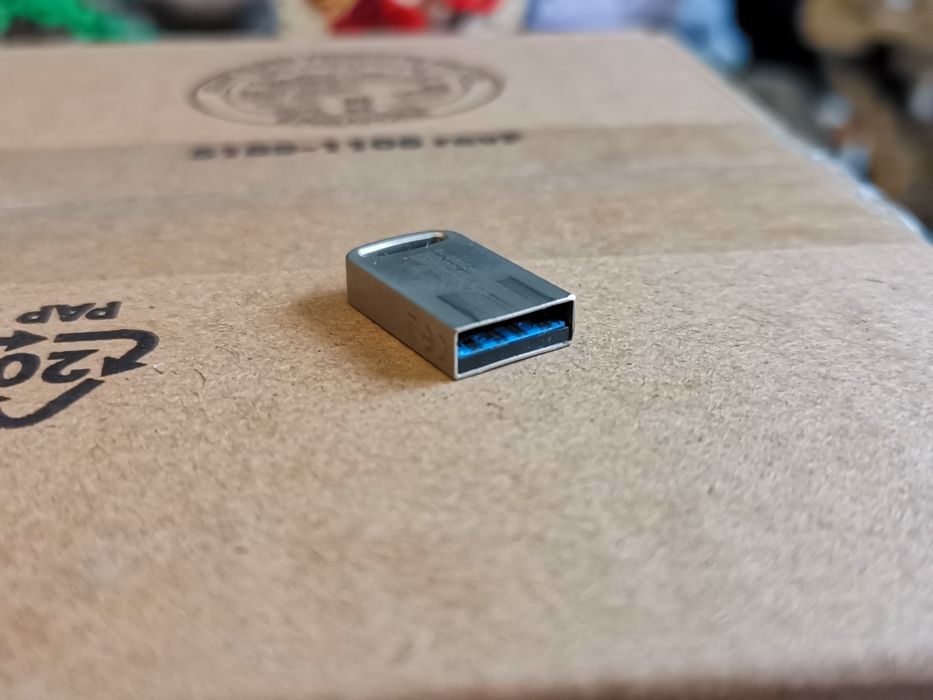 Pendrive 32GB mini