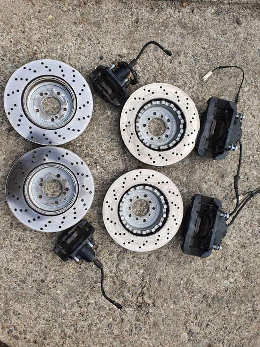 Zaciski Tarcze Przód Tył Hamulcowe bmw m3 e92 e93 e90 v8 420km