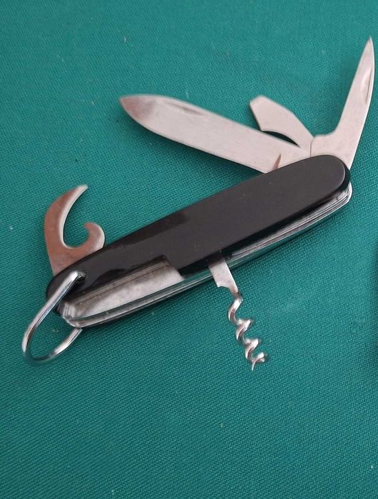 4 Canivetes Multifunções antigos