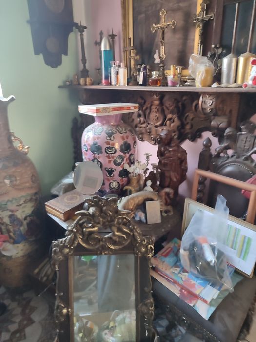 Antyki wyprzedaż garażowa