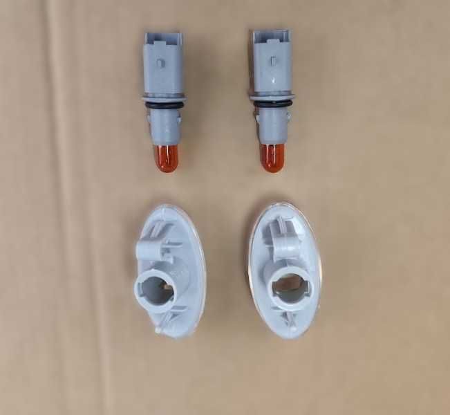 Kierunkowskaz migacz x2 Peugeot Partner Expert 107, 1007, 206, 307 407