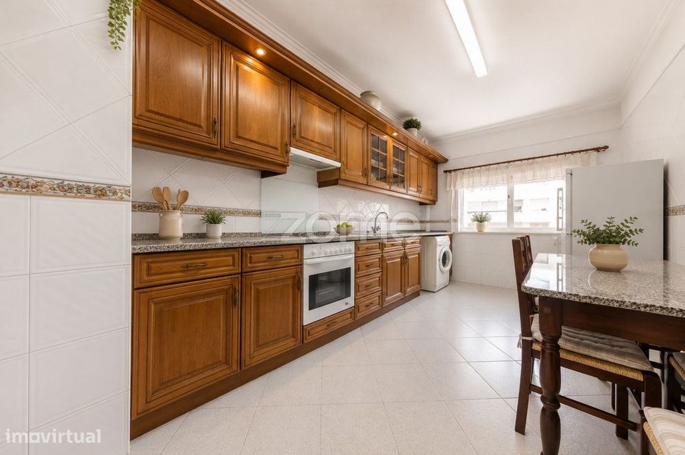 T3 com Garagem/Box Forte da casa