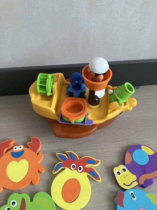 Іграшки для купання