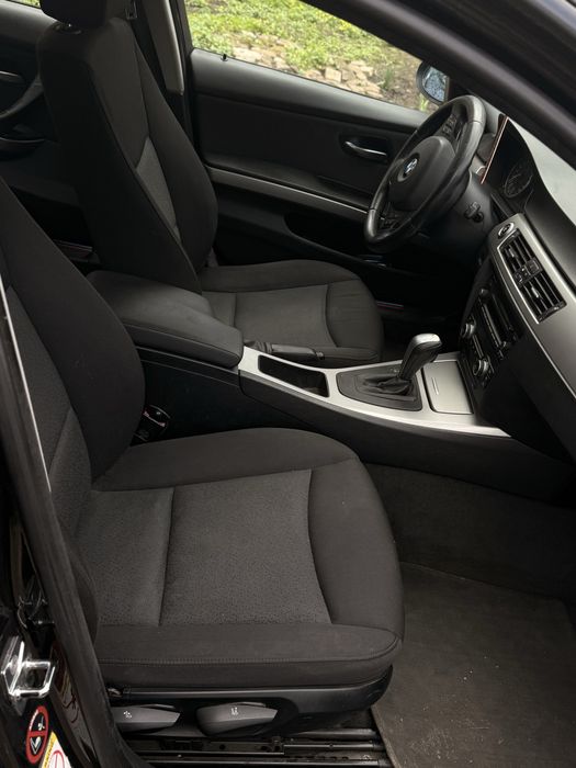 Продам BMW E90 2л дизель