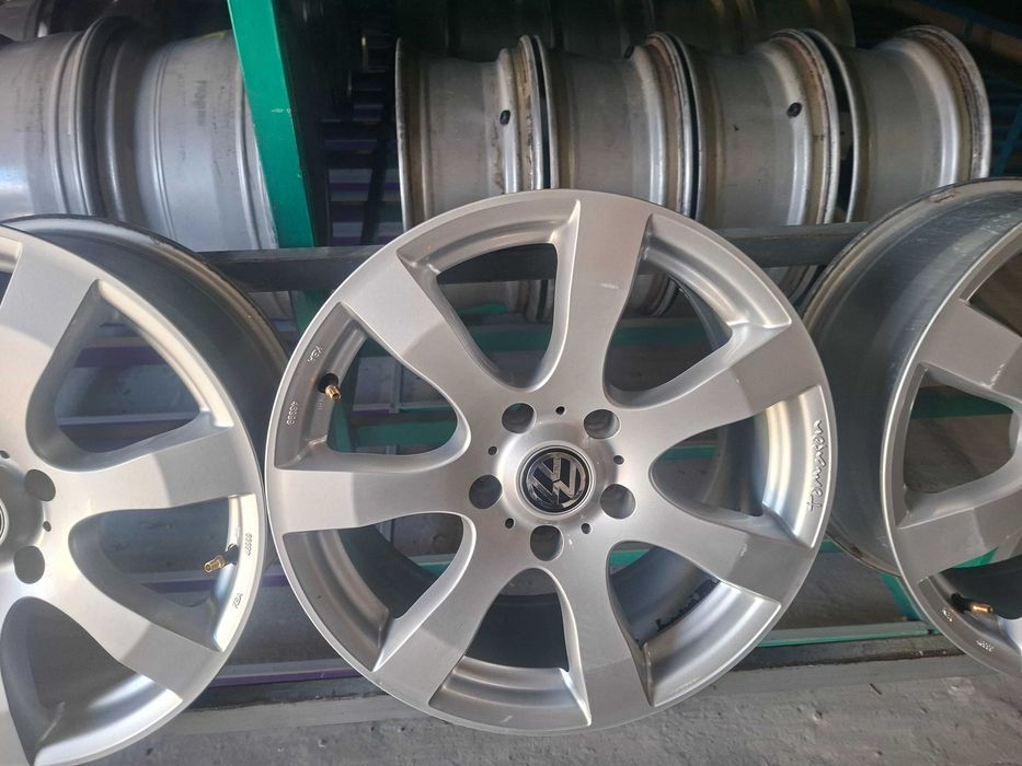 Диски Platin 5/120 R17 7,5J ET35. VW T5,Opel Insignia.