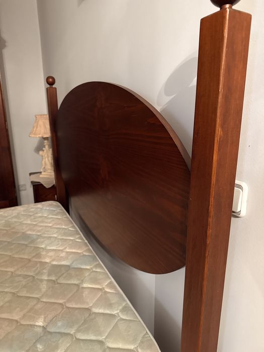 Cama casal madeira maciça