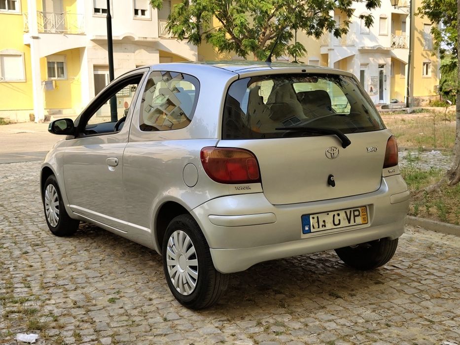 Toyota Yaris 1.0vvt-i bom estado