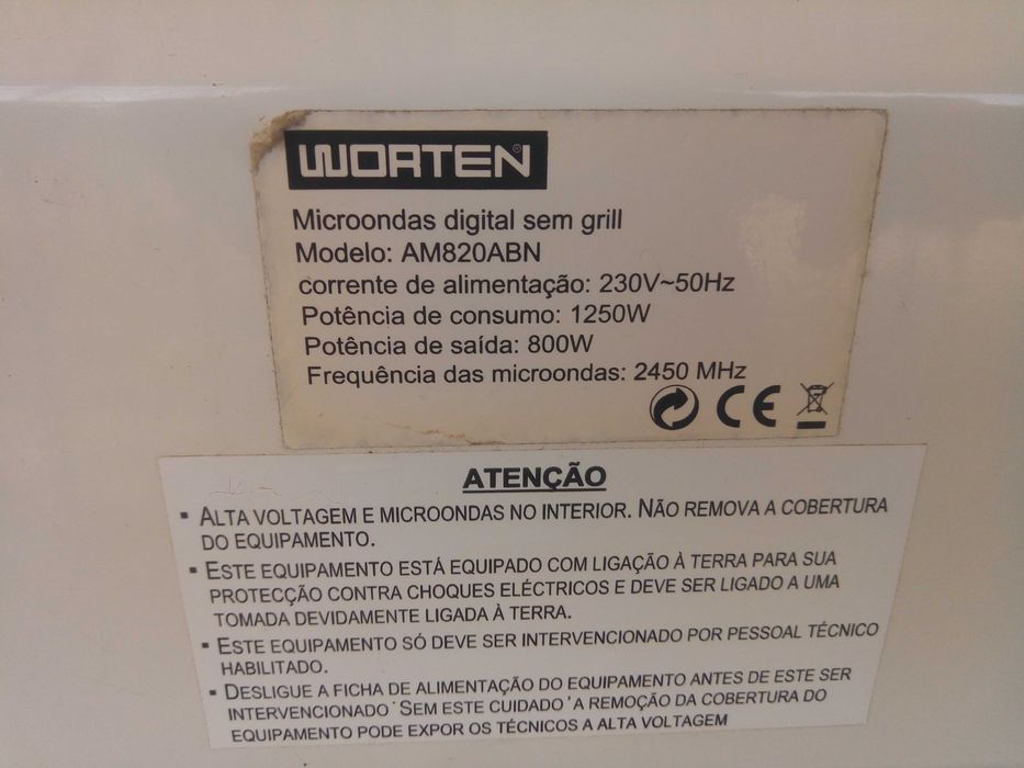 Microondas em bom estado a funcionar