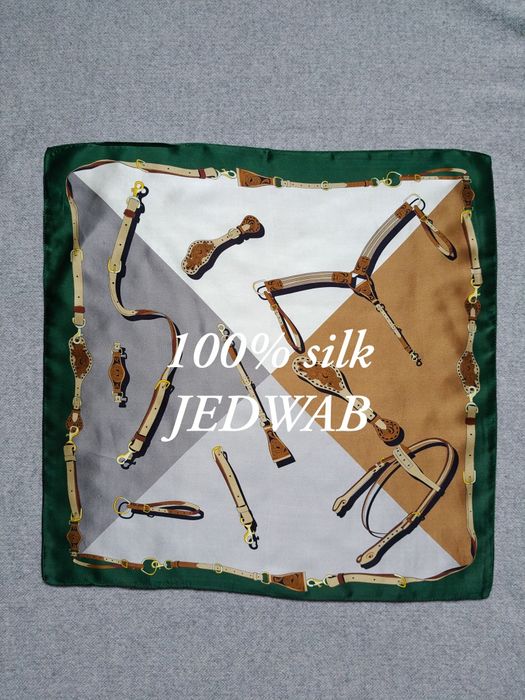 Jedwabna apaszka paski sprzączki szelki