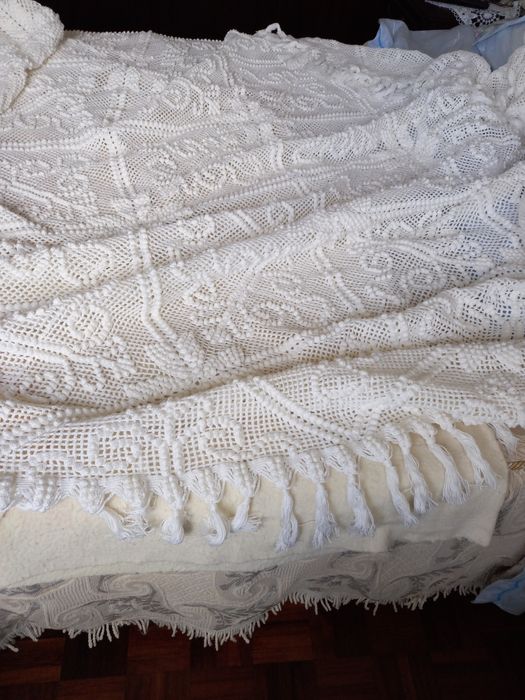 Colcha renda feita ha mao