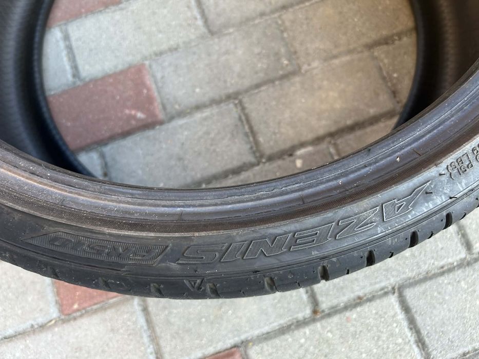 Sprzedam cztery opony rozm 255/30/20