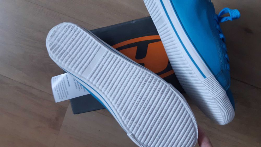 Buty wiązane, sneakersy, trampki r.41