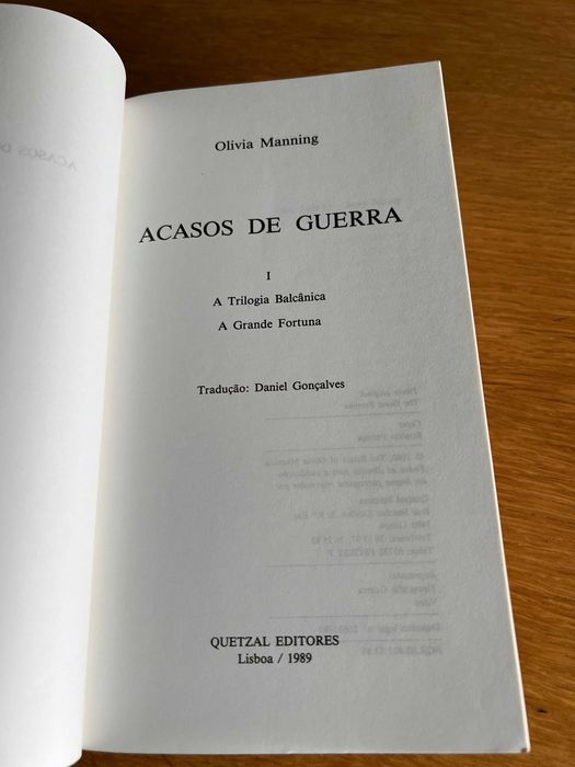 ACASOS DE GUERRA   Trilogia Balcânica  3 volumes    Olivia Manning