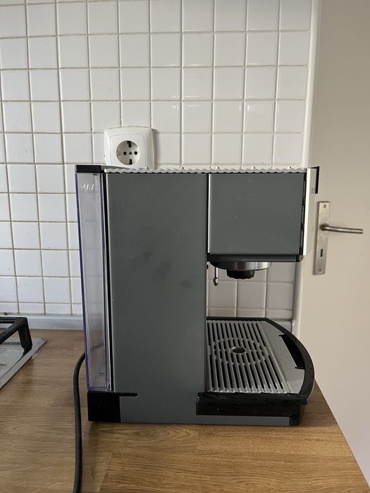 Máquina de Café Krups Nespresso Programmatic F897