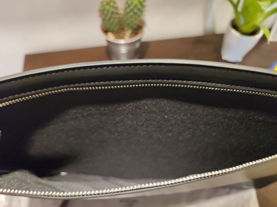 Bolsa preta da Carolina Herrera NOVA