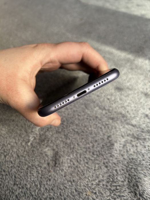 iPhone 11 на 128 пурпурового кольору