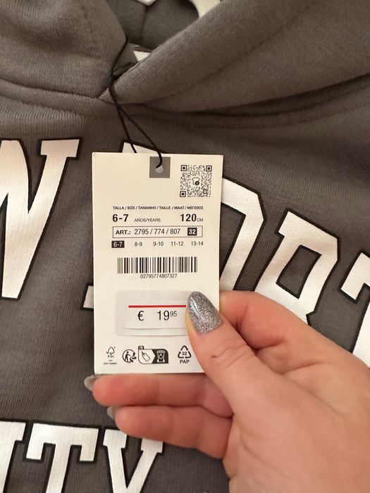 Нове худі від ZARA