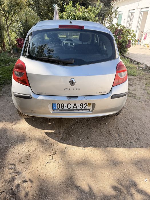Vendo carro Renalt clio