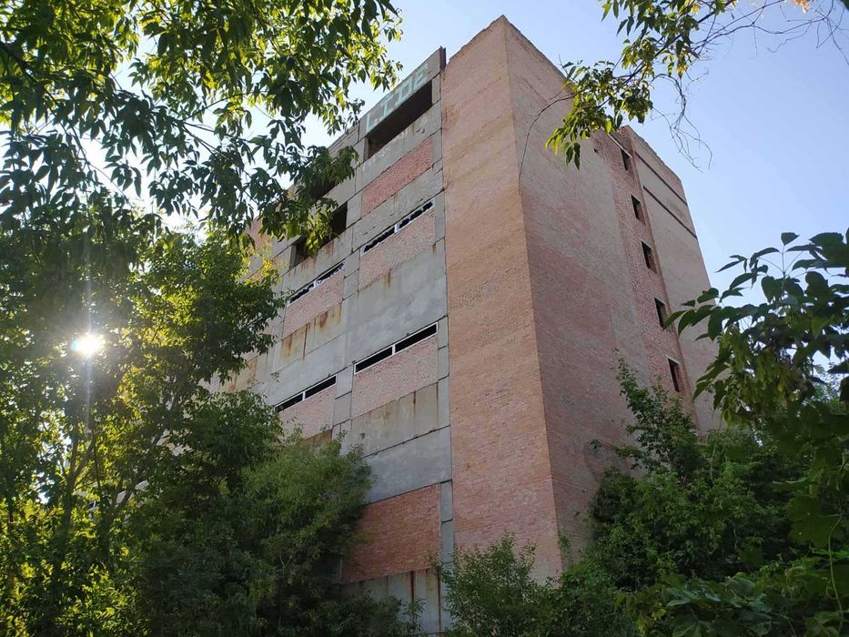 Продам будівлю 3.500 м.кв. Полтавська, ціна 280 тис. дол.