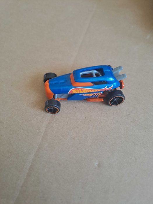 Hot Wheels modelo Rip Rod [2013]