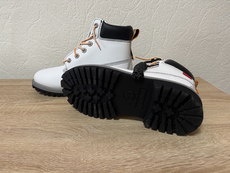 Продам нові Timberland