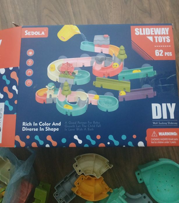 Іграшка для ванної на присосках "Качині гірки"