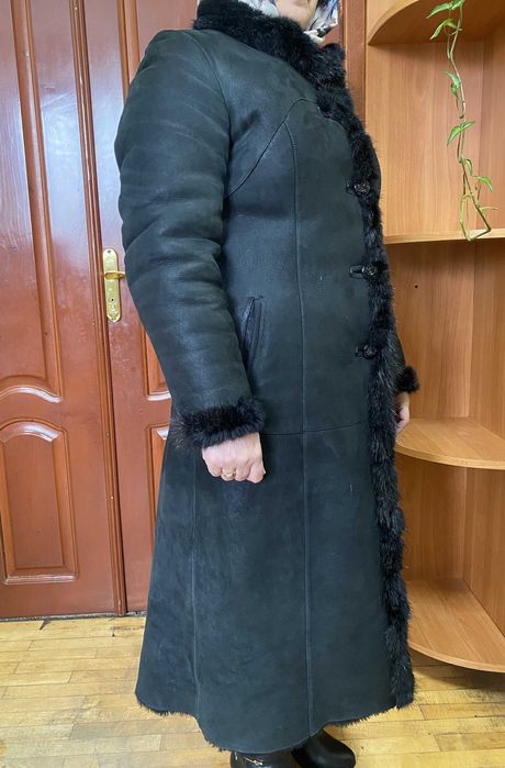 Натуральна жіноча шкіряна дублянка, дубльонка.