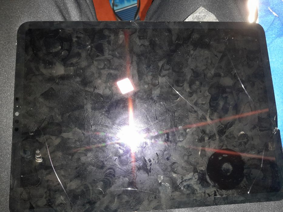 Apple mac tablet Tenho este mac Apple para vender pata peças  ou