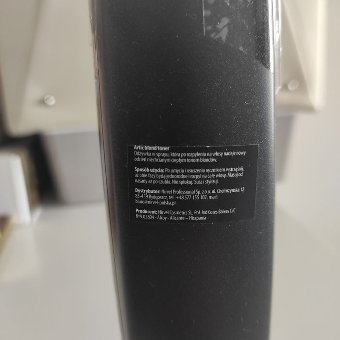 Toner w sprayu NIRVEL chłodny odcień blond