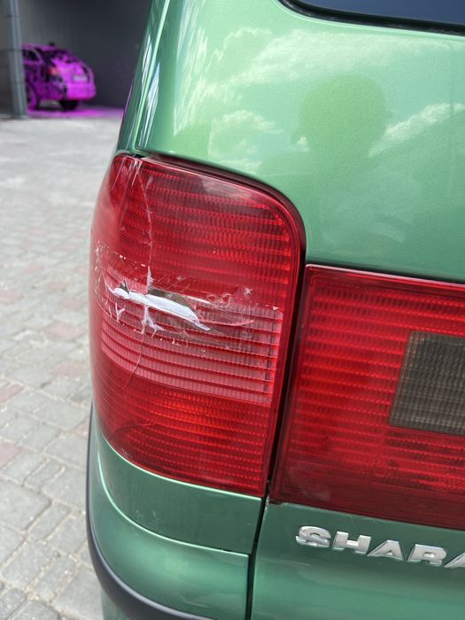 Продам Volkswagen Sharan 2003 р ,1.8 бензин