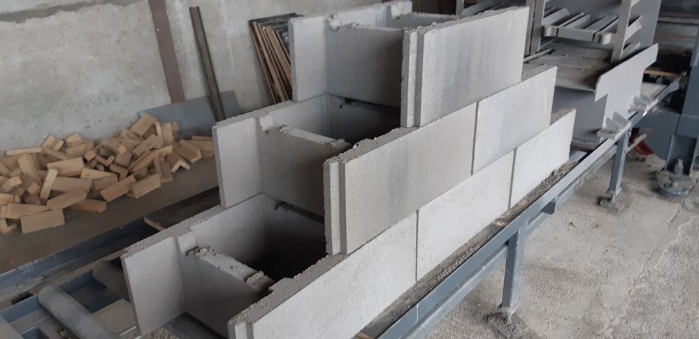 Опалубка,Блок опалубочний,незнімна опалубка, блок фундамений