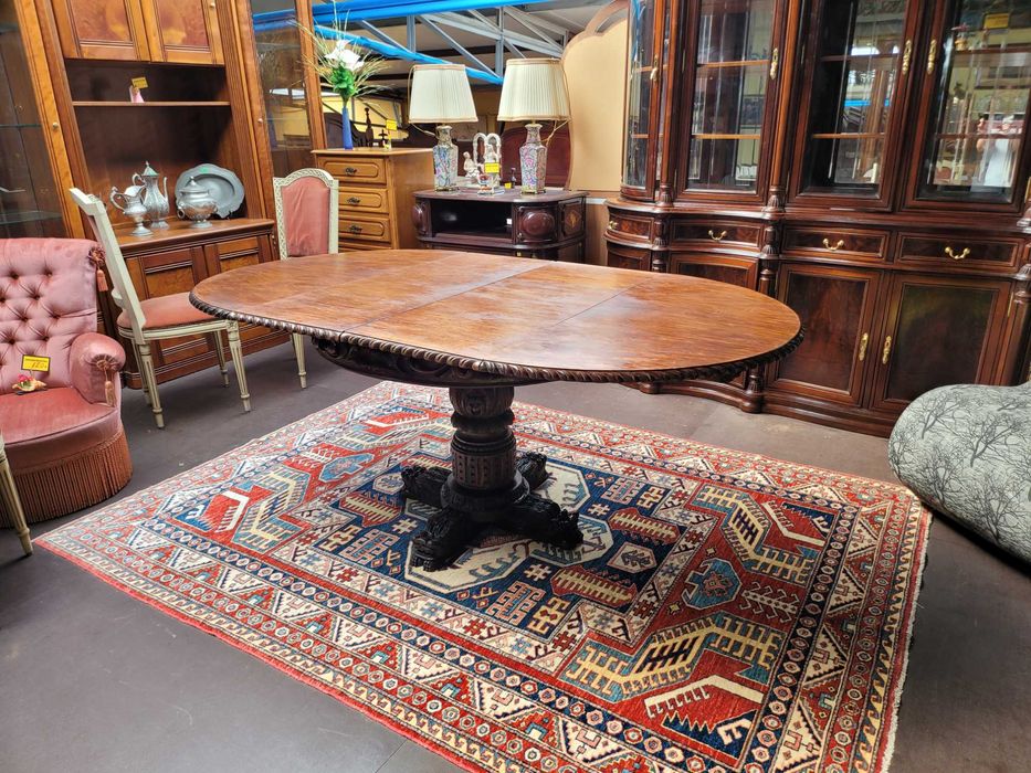 Mesa de sala antiga em madeira com pé trabalhado - Extensíve