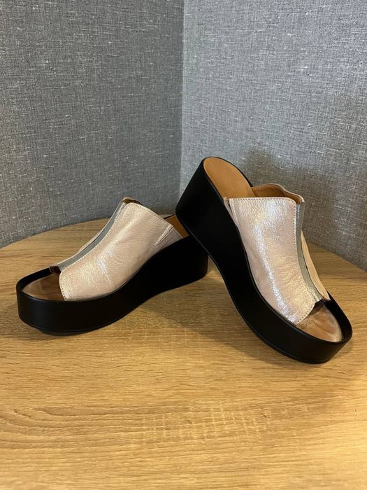 Шльопанці сабо шкіряні