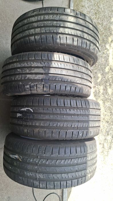 Opony zimowe Firemax FM601 245/45/R18