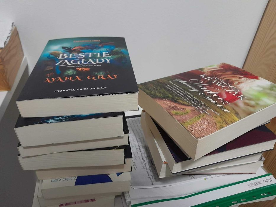 Sprzedam książki bestsellery